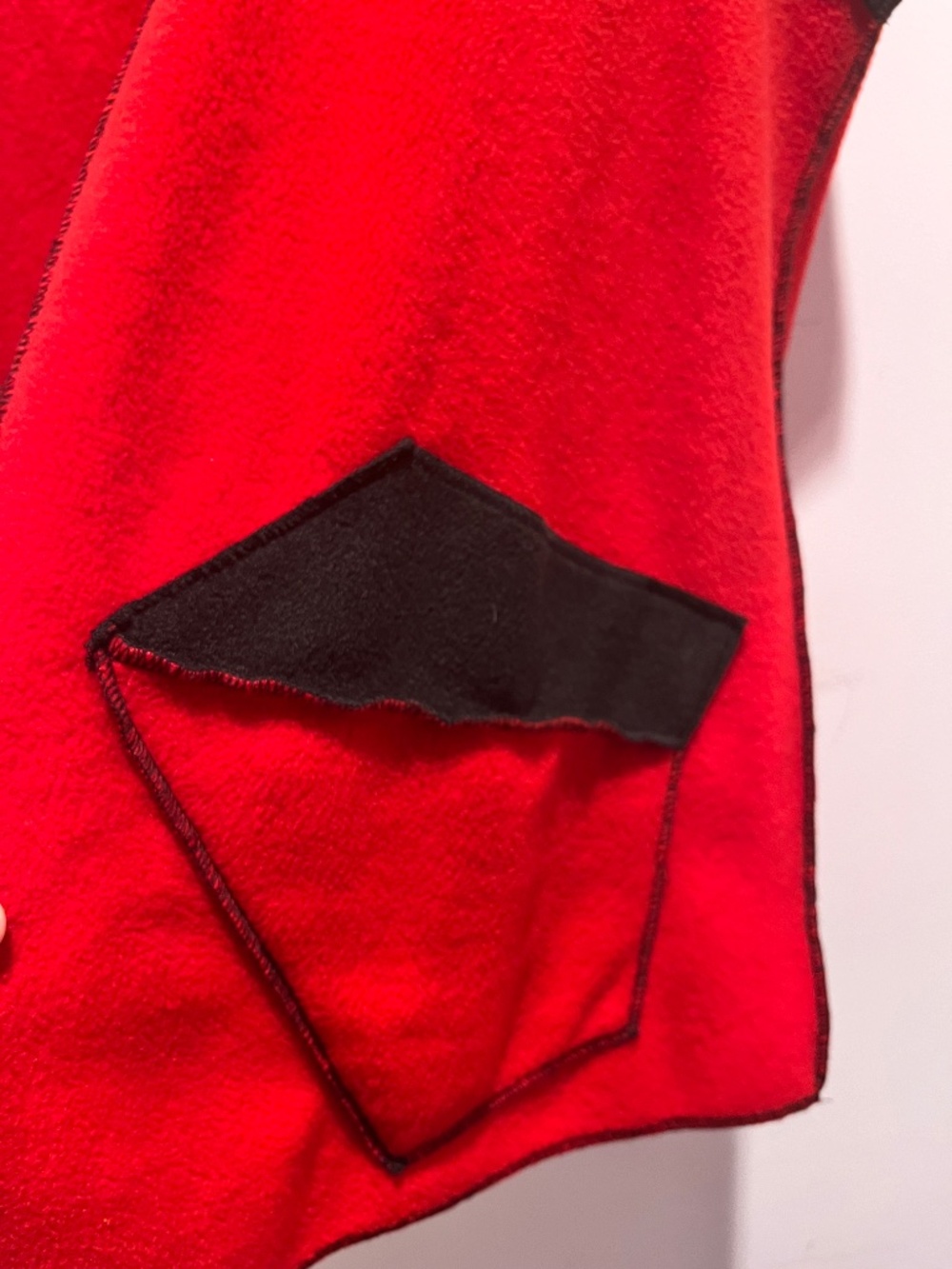 Red Vest - Picture 4 of 8